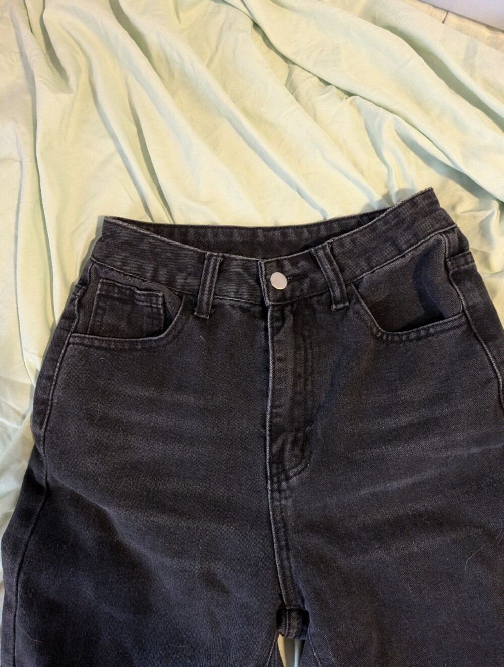 Women’s High-Rise Black Denim Jeans